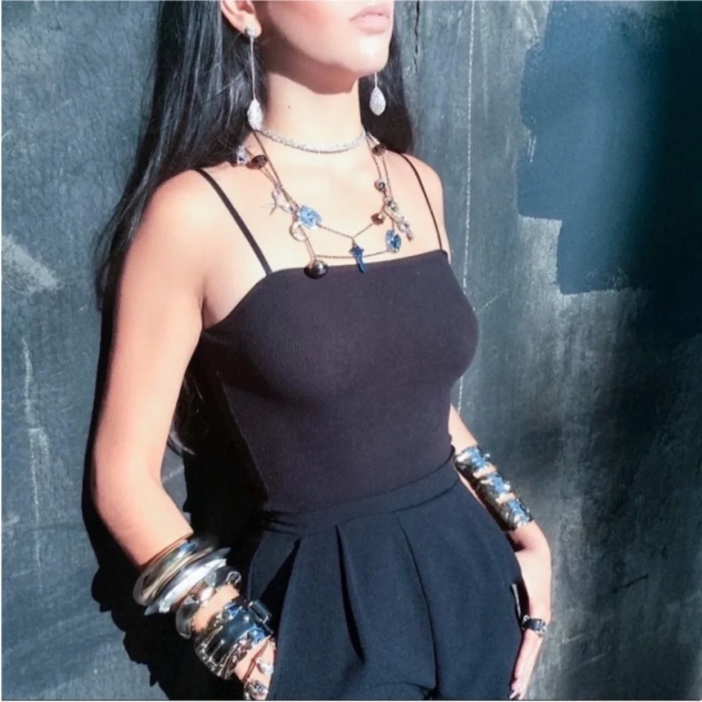 Alexis Bittar description elegant